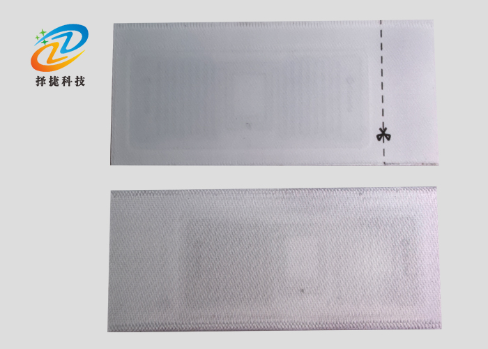 RFID缎带织唛服装标签ZJ5826产品实拍展示图