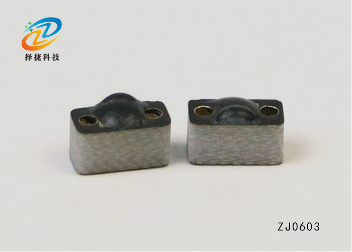 PCB超高频抗金属标签ZJ0603实拍展示图