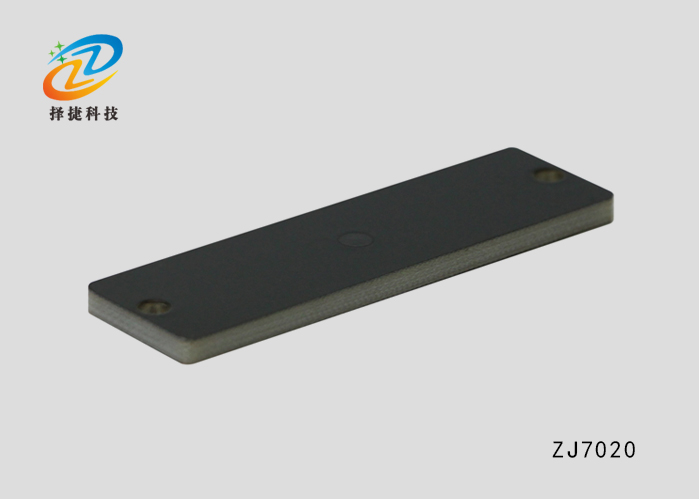 PCB超高频抗金属标签ZJ7020实拍展示图